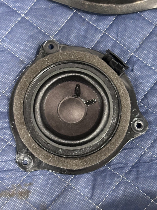 2014 AUDI R8 B&O BANG & OLUFSEN LEFT RIGHT DOOR SPEAKERS SET OEM 420 035 415 A