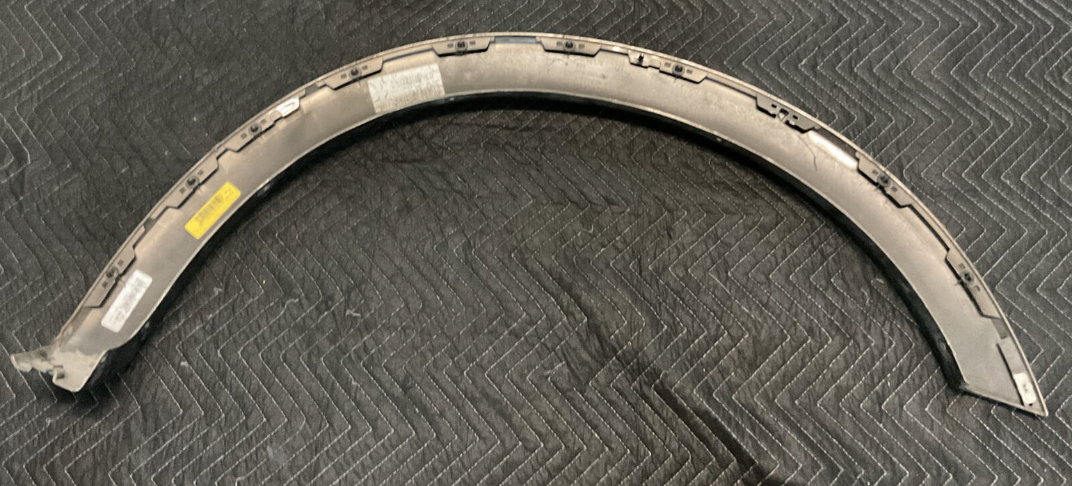 2017 2018 2019 FORD F350 FRONT FENDER FLARE LH DRIVER SIDE OEM ~DAMAGE~