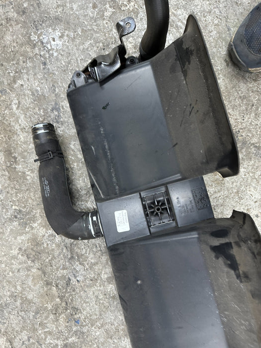2014 AUDI R8 FRONT CENTER RADIATOR 420 121 254 B 420121254B
