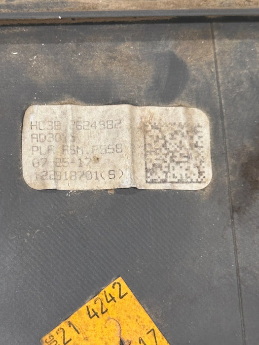 2017-2019 FORD F250 F350 F450 RIGHT PASSENGER UPPER B PILLAR OEM ~SCRATCHES~