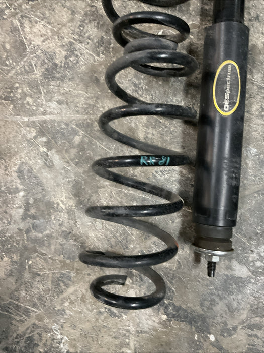 2014 TOYOTA PRIUS V REAR LEFT RIGHT PAIR SHOCKS STRUTS PAIR W/ SPRINGS OEM