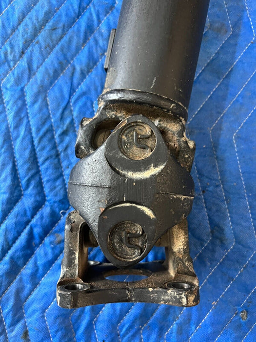 2018 NISSAN TITAN XD FRONT DRIVESHAFT 37200EZ00B OEM 37200 EZ00B