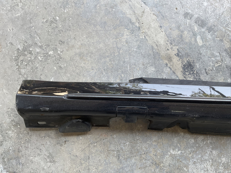 2017 MERCEDES AMG C63S ROCKER MOULDING SIDE SKIRTS RIGHT SIDE OEM~MINOR DAMAGE~