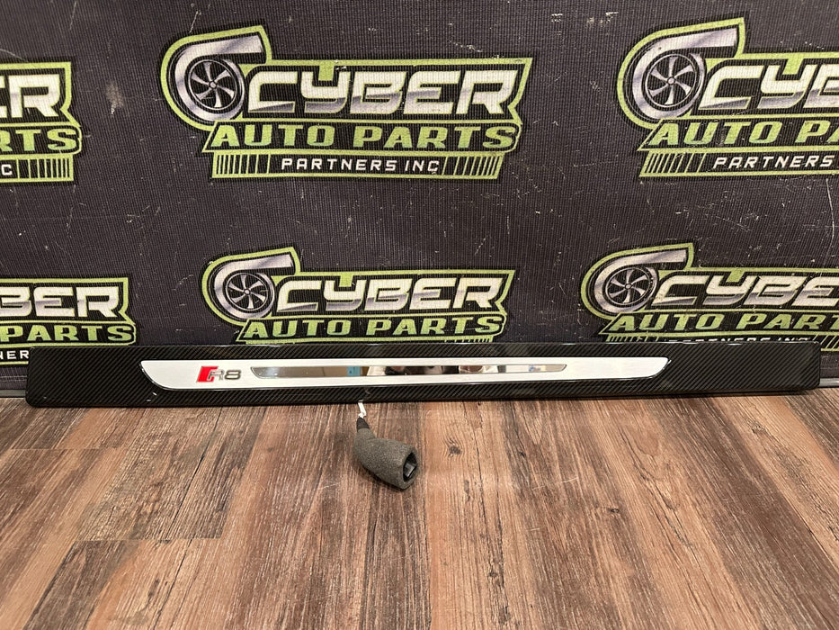 2017-18 AUDI R8 INTERIOR CARBON FIBER LEFT RIGHT KICK SCUFF PLATES OEM *READ*