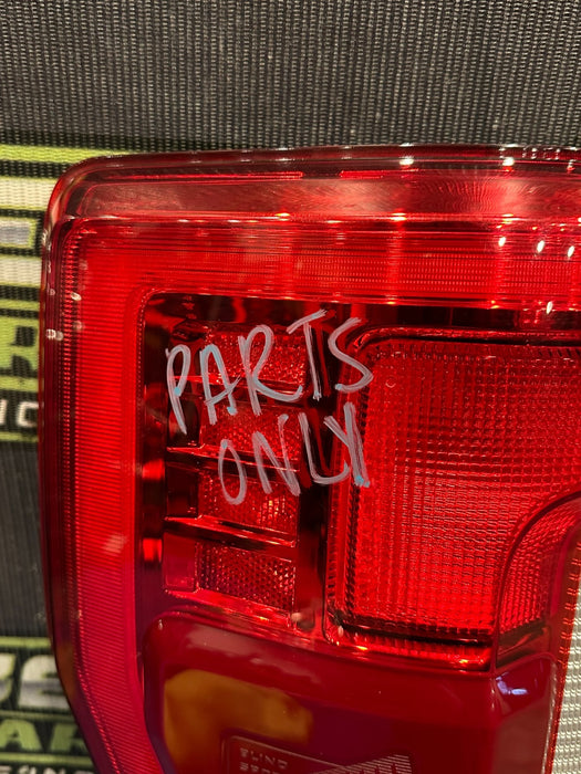 2017-2019 FORD F250 F350 F450 LEFT LED TAIL LIGHT OEM *FOR PARTS USE ONLY!!*