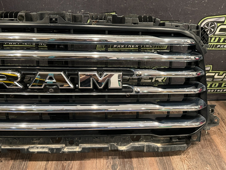 2022 DODGE RAM 2500 3500 FRONT CHROME GRILLE WITH CAMERA OEM