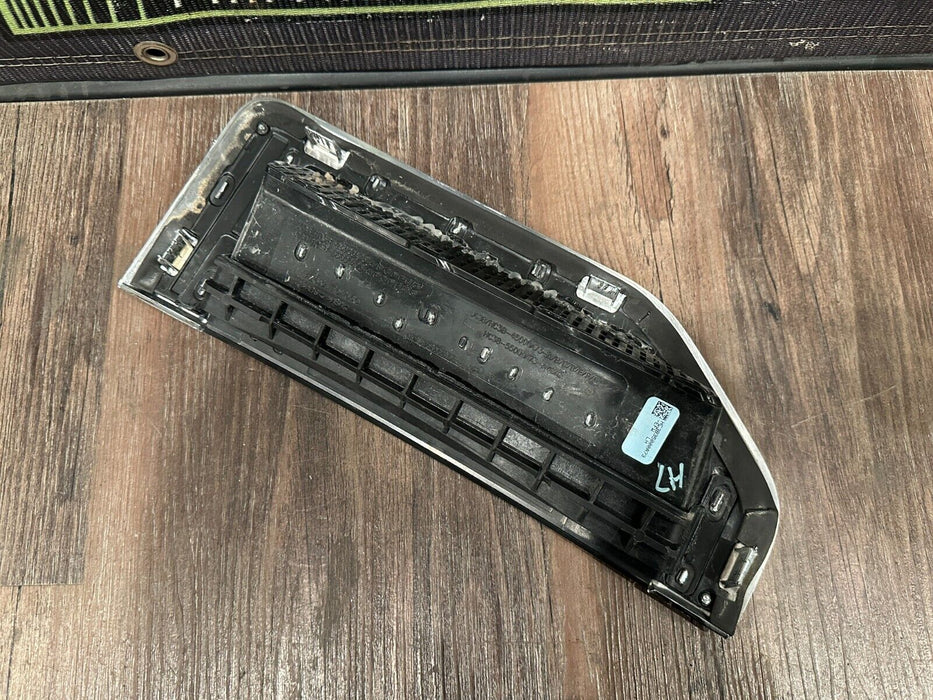 2017-2019 FORD F350 PLATINUM DRIVER LEFT CHROME FENDER EMBLEM OEM *RESIDUE