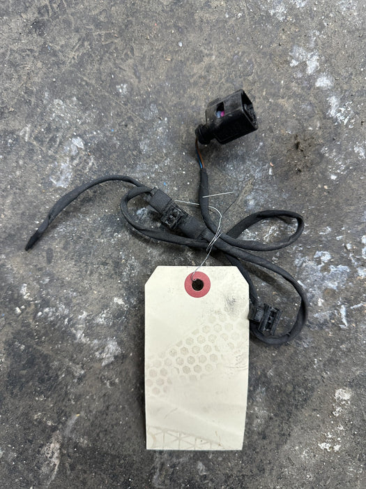 2021 AUDI R8 OEM LEFT DRIVER KICK PLATE ILLUMINATOR PIGTAIL HARNESS