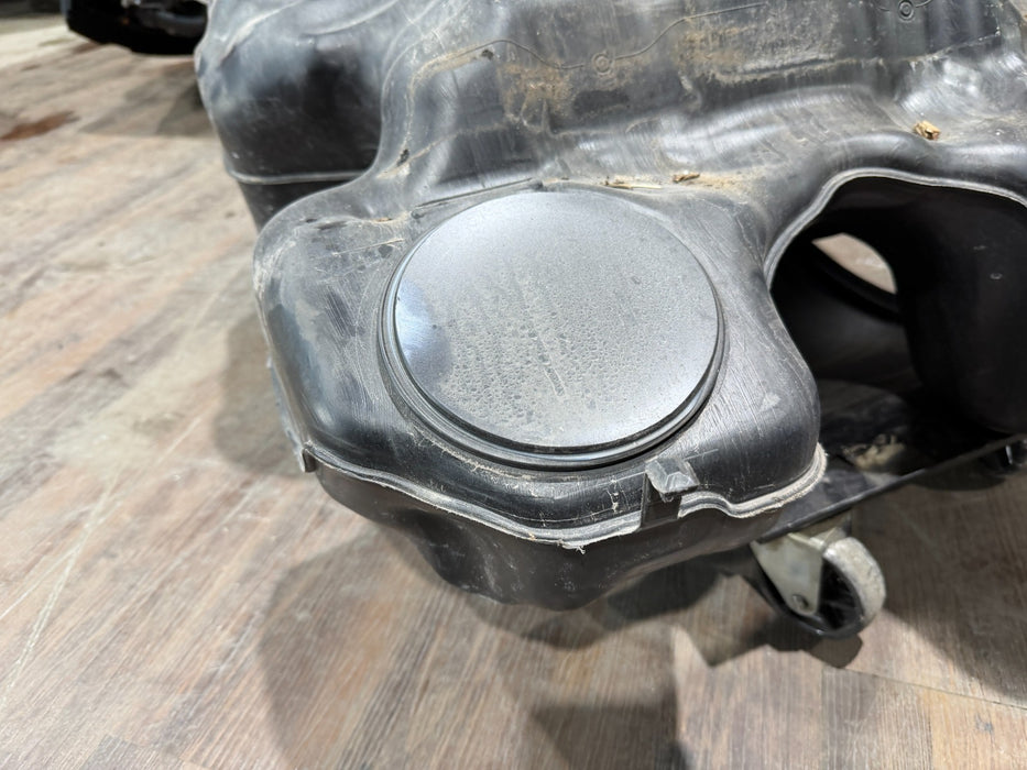 2014 PORSCHE 911 TURBO S 991 64 LITER FUEL TANK WITH FUEL PUMP OEM 991201013