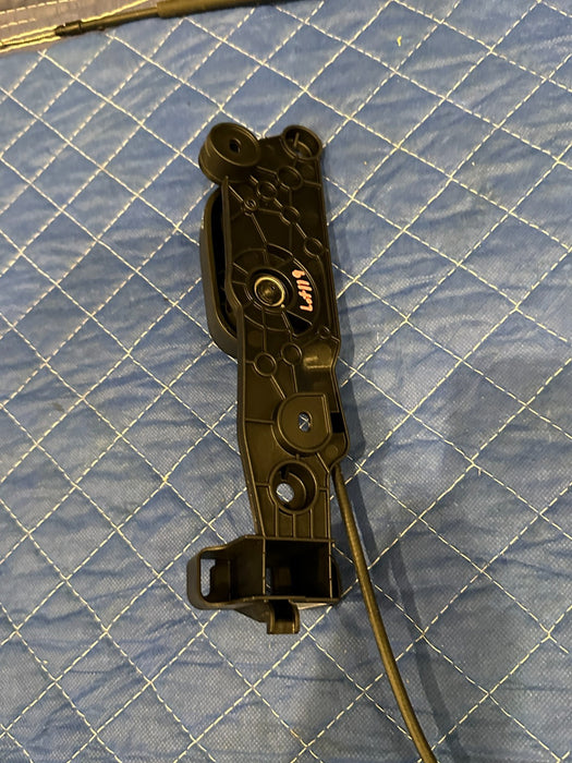 2024 BMW M3 M4 G80 G82 HOOD RELEASE HANDLE CABLE OEM