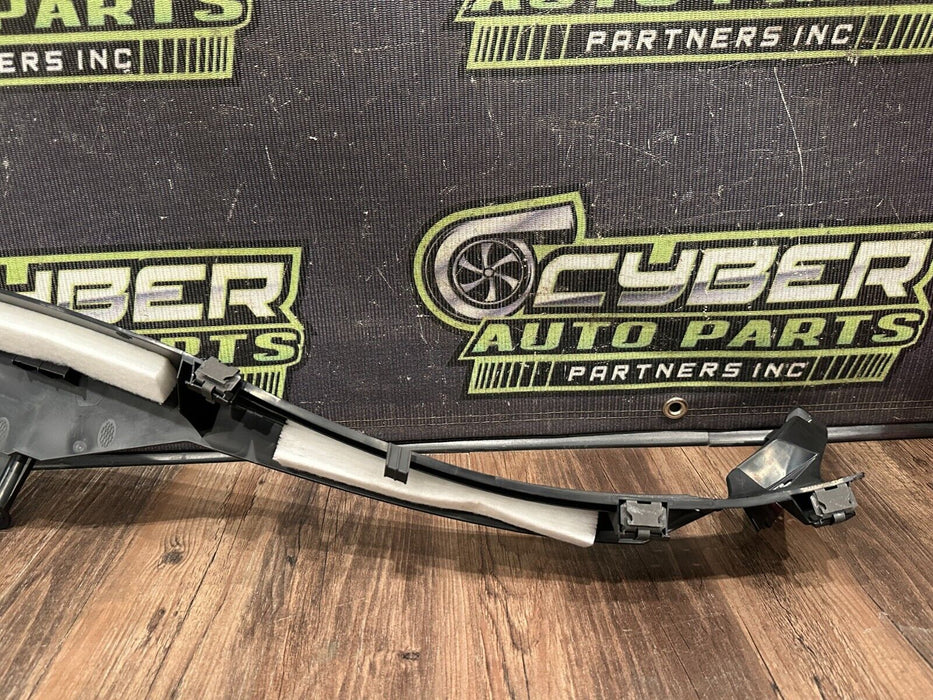 2015 MERCEDES BENZ C63S EDITION 1 REAR RIGHT QUARTER SILL PLATE TRIM OEM