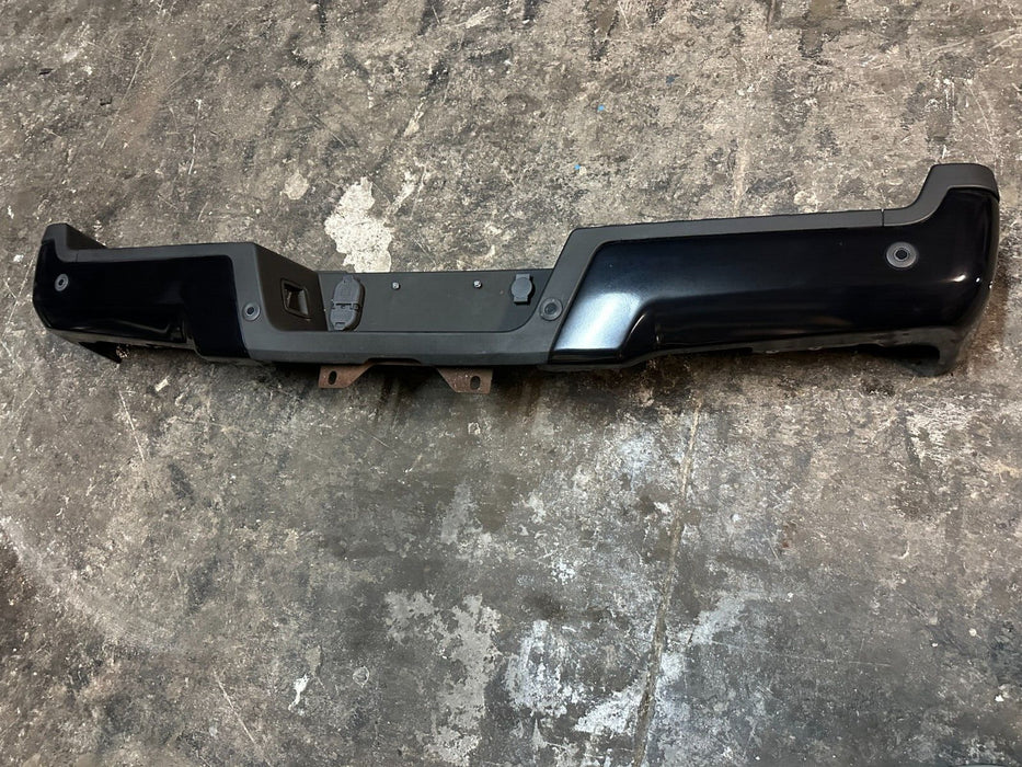 2017 FORD F250 AGATE BLACK REAR BUMPER W/ SENSOR HARNESS OEM ~COSMETIC FLAW~
