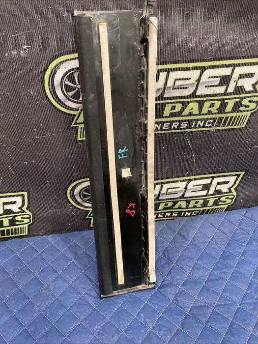 2017 FORD F250 F350 FRONT RIGHT GLOSS EXTERIOR B PILLAR DOOR TRIM OEM~SCRATCHES~