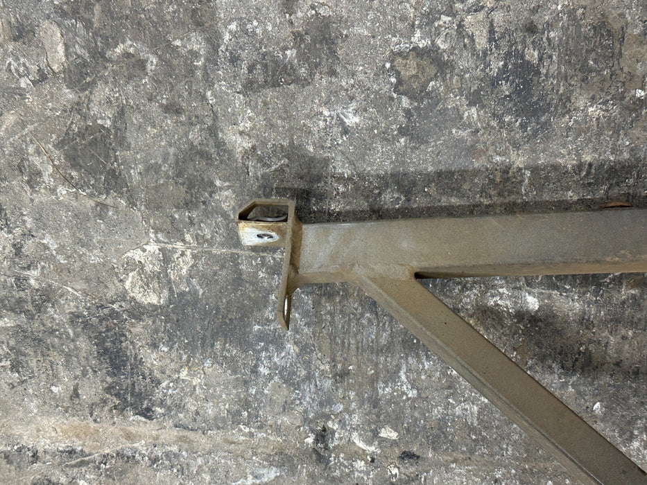 2014 AUDI R8 FRONT RIGHT FENDER RADIATOR SUPPORT STRUCTURE MOUNT BRACKET OEM