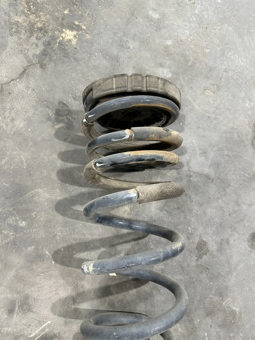 2015 DODGE RAM 2500 REAR PASSENGER RIGHT COIL SPRING OEM 68091219AA