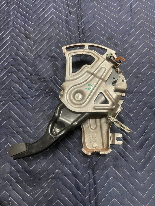 2016 DODGE CHARGER HELLCAT PARKING BRAKE/ EMERGENCY E BRAKE PEDAL OEM
