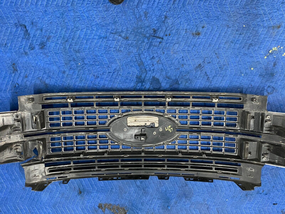 2017 2018 2019 FORD F250 F350 F450 PLATINUM CHROME GRILLE OEM ~DAMAGE~