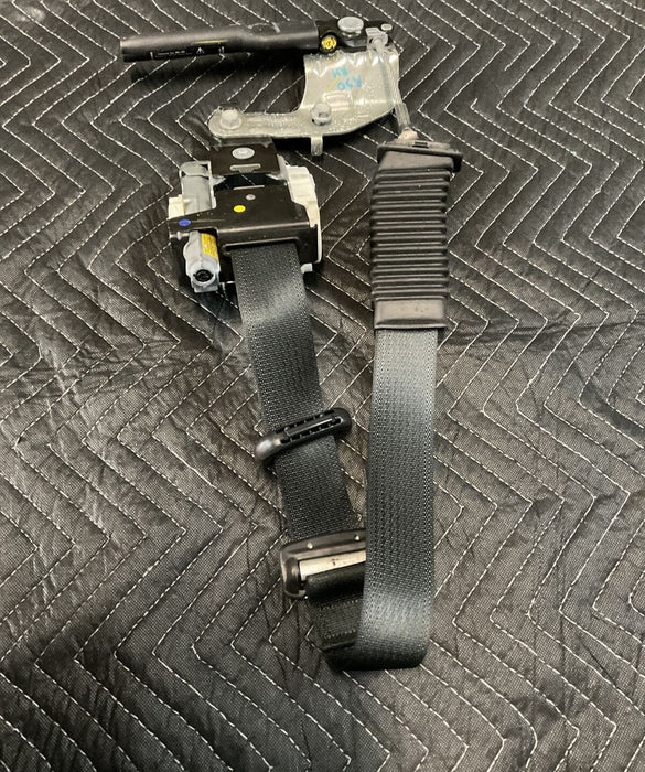 2018 2019 FORD F250 F350 F450 FRONT PASSENGER RH SEAT BELT RETRACTOR