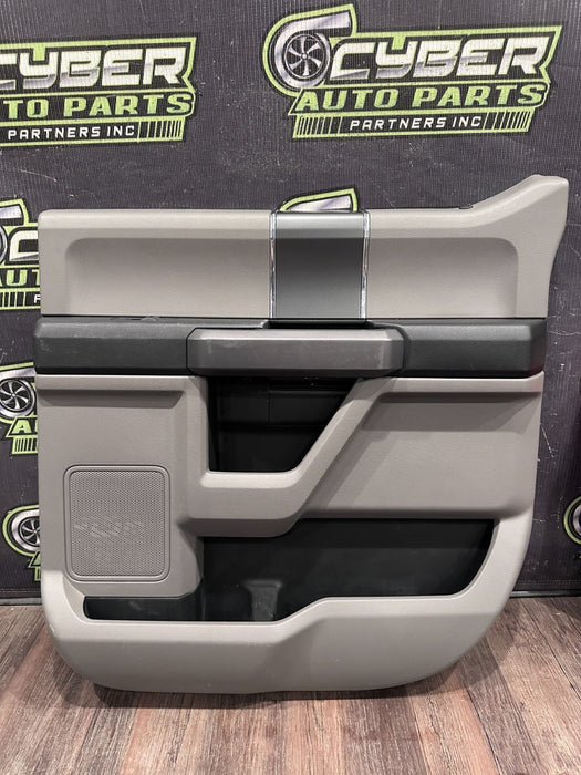 2017 FORD F250 F350 F450 XLT REAR PASSENGER RIGHT DOOR PANEL OEM *WEARS/READ*