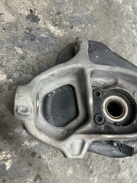 2021 AUDI R8 FRONT PASSENGER RIGHT SUSPENION KNUCKLE OEM