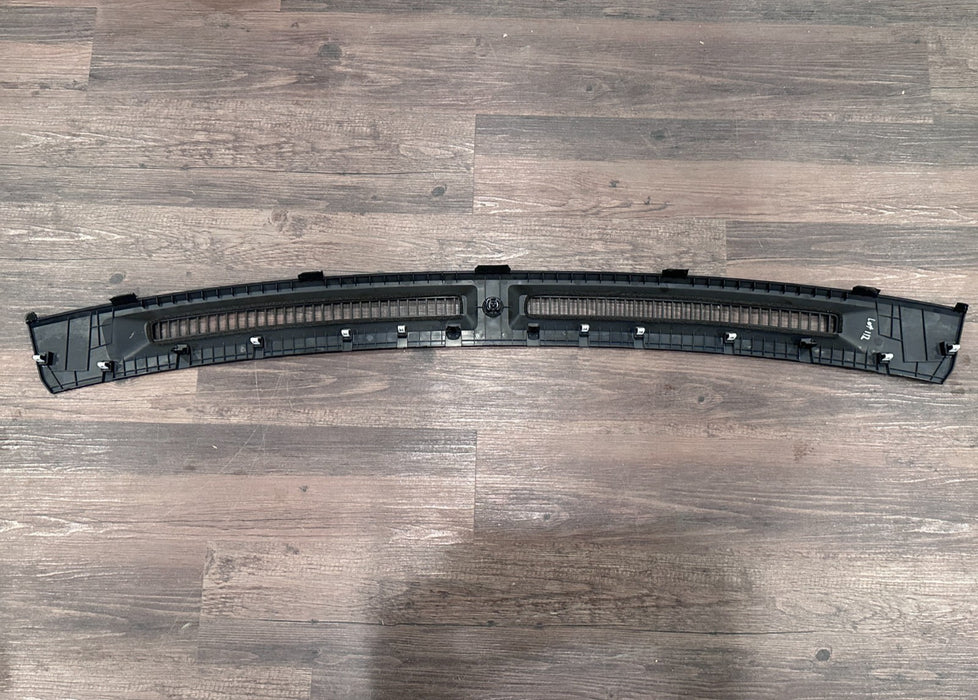 2017 NISSAN TITAN XD RESERVE DASH DASHBOARD DEFROST VENT TRIM PANEL OEM