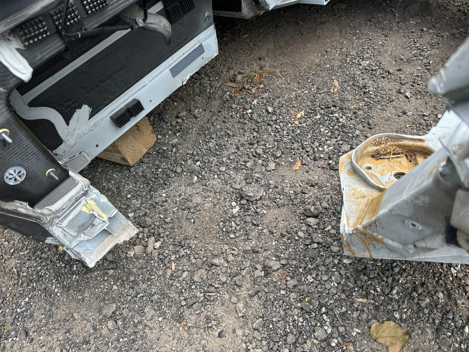 2017 2018 AUDI R8 V10 PLUS SPYDER SHELL CHASSIS TUB FRAME ASSEMBLY OEM 20K MILES