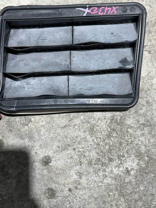 2024 BMW M3 M4 G80 G82 VENT TRIM OEM