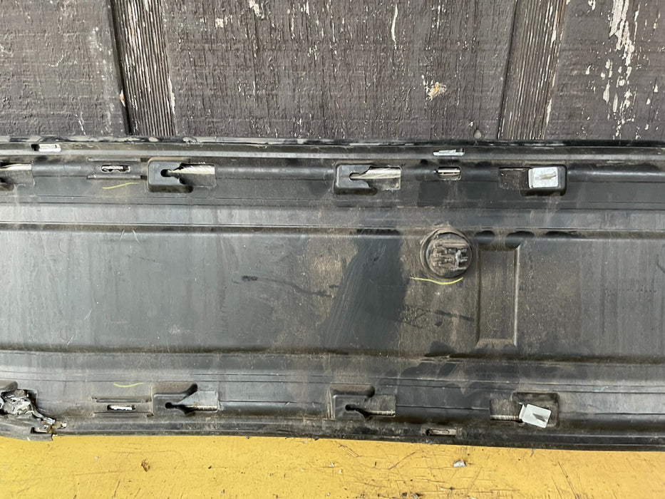2017 2018 2019 FORD F250 F350 F450 PLATINUM PLAQUE OEM *DAMAGED*