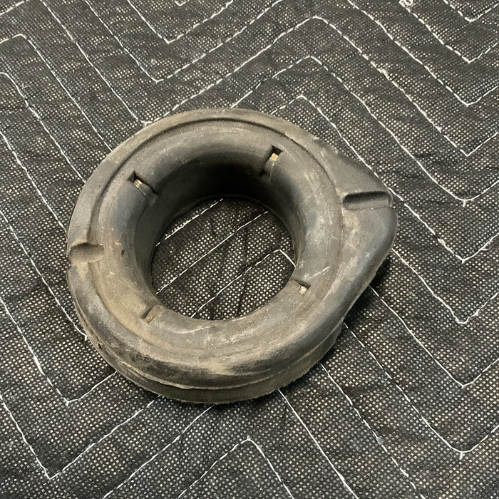 2015 DODGE HELLCAT REAR UPPER COIL SPRING RUBBER CAP MOUNT ISOLATOR OEM