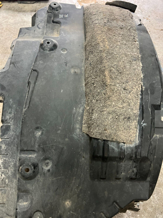 2016 NISSAN TITAN XD FRONT LEFT DRIVER FENDER LINER 63831 EZ00A OEM