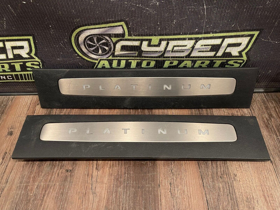 2017-2019 FORD F250 F350 PLATINUM FRONT LEFT RIGHT KICK PLATE PAIR OEM *SCUFFS