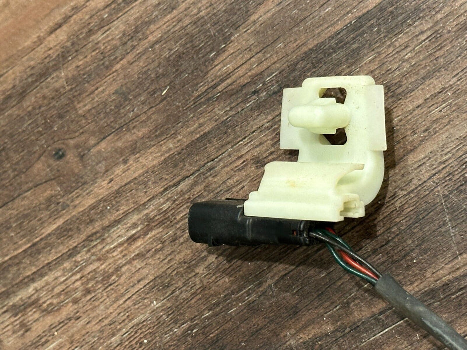 2017 FORD F250 F350 FRONT RIGHT DOOR HANDLE METALLIC WHITE (UG) ~MINOR WEAR~