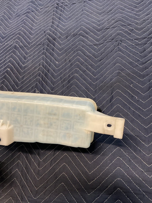 2016-2019 NISSAN TITAN XD 5.0 CUMMINS DIESEL WINDSHIELD WASHER TANK OEM