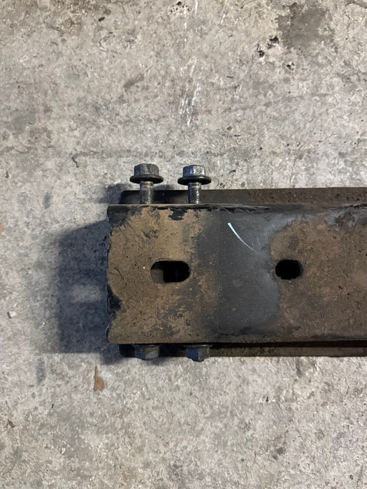 2017-2022 FORD F250 F350 F450 MIDDLE / CENTER FRAME CROSSMEMBER BRACKET OEM