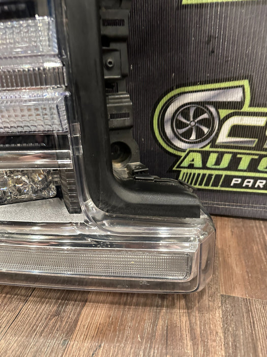 2017 2019 FORD F250 F350 F450 RIGHT PASSENGER HEADLIGHT T LED OEM ~BROKEN TAB~
