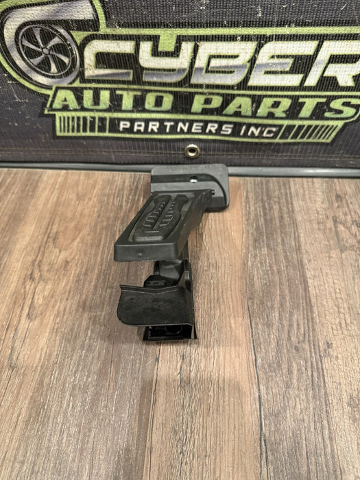 2024 BMW M3 M4 G80 G82 ACCELERATOR GAS PEDAL OEM 6889820