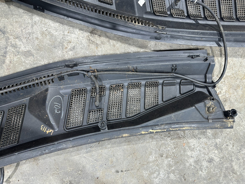 2019 FORD F150 RAPTOR FRONT WINDSHIELD COWL OEM FL34-1502222-A