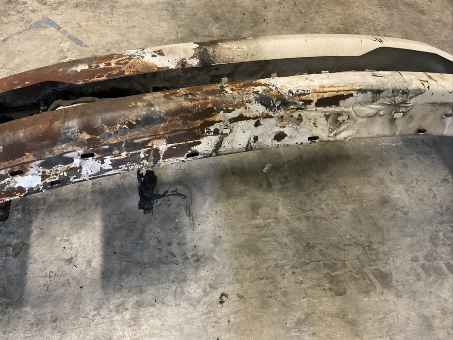 2017-2019 FORD F250 F350 FRONT BUMPER OEM~BURNED DAMAGE~