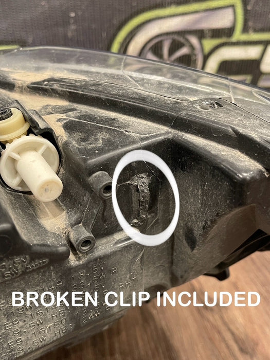 2020 BMW M4 F82 LEFT & RIGHT LED HEADLIGHTS OEM (READ/CLIP INCLUDED)