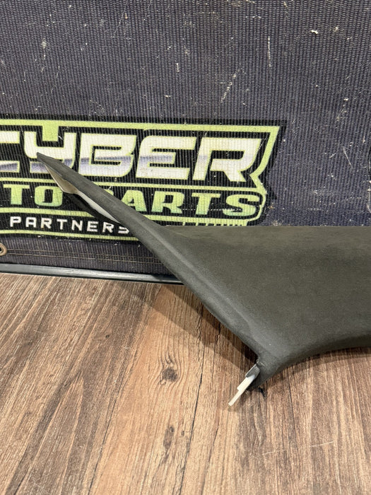 2021 AUDI R8 FRONT RIGHT ALCANTARA A PILLAR TRIM OEM 4S8 867 234 *WEAR 4-6*