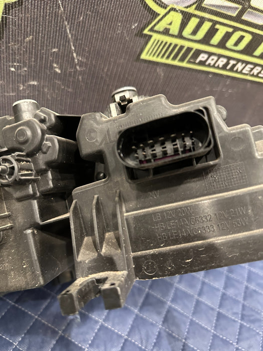 2017 2018 AUDI R8 DRIVER LEFT HEADLIGHT LASER COMPLETE W/ MODULES OEM GENUINE