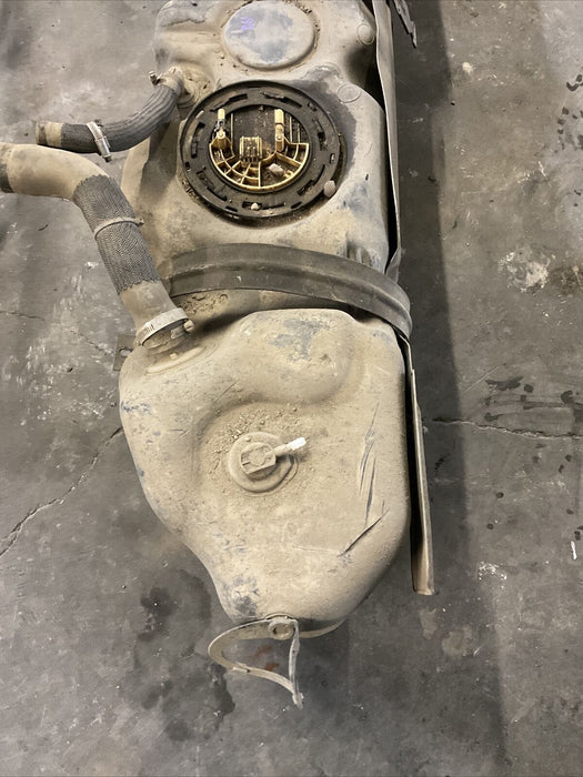 2017 RAM 2500 3500 DRW DIESEL FUEL TANK OEM W/ PUMP OEM 2013-2018