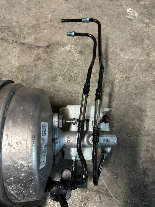 2021 AUDI R8 POWER MASTER BRAKE BOOSTER CYLINDER TANK 4S0 612 105 J OEM