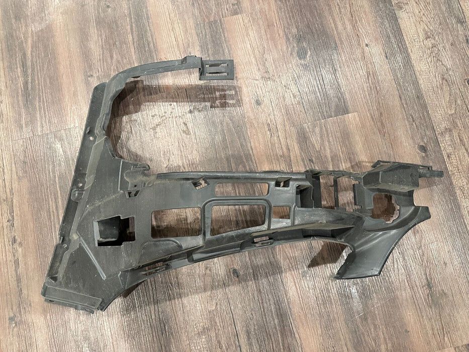 2017 MERCEDES-BENZ C63 AMG CONV FRONT BUMPER DRIVER LEFT SIDE MOUNT OEM