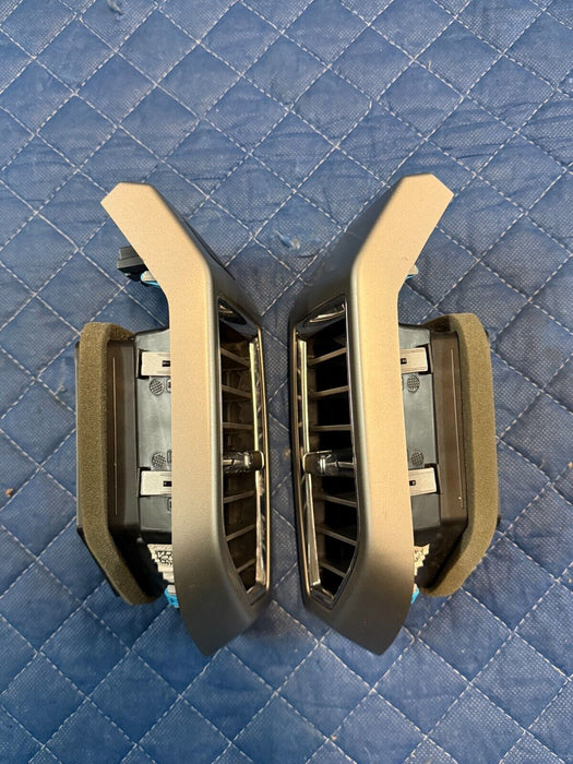 2017-2019 FORD F250 F350 LEFT AND RIGHT DASH DASHBOARD HVAC AIR VENTS SET OEM