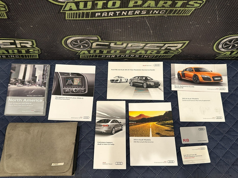 2014 AUDI R8 OWNER MANUAL BOOKLET SET GUIDE & LEATHER CASE OEM