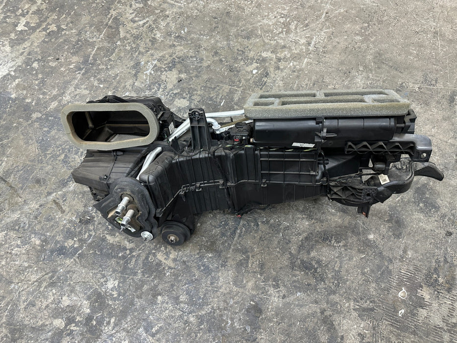 2023 2024 FORD F350 F250 DIESEL 6.7L HEATER CORE BOX HVAC OEM PC3H-19B555-SG