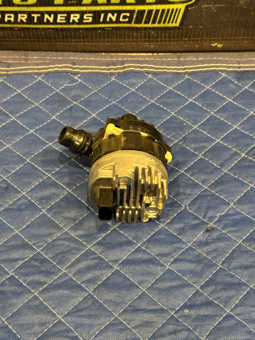 2024 BMW M3 M4 G80 G82 ENGINE AUXILIARY WATER PUMP OEM 5A30246