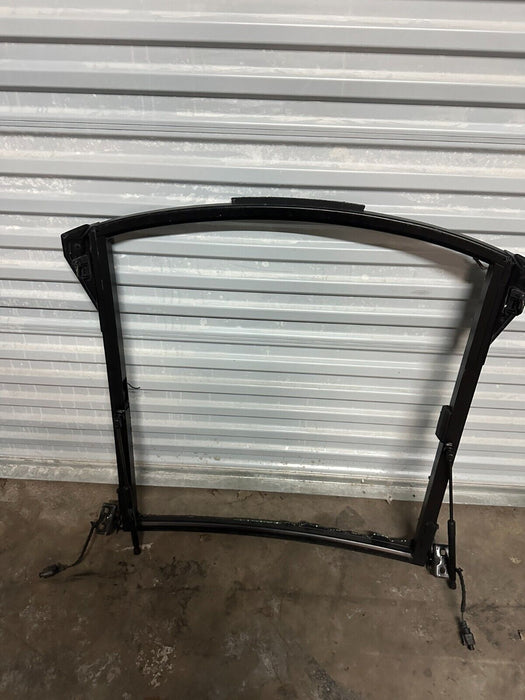 2018 2021 AUDI R8 COUPE REAR WINDSHIELD DECK LID FRAME OEM