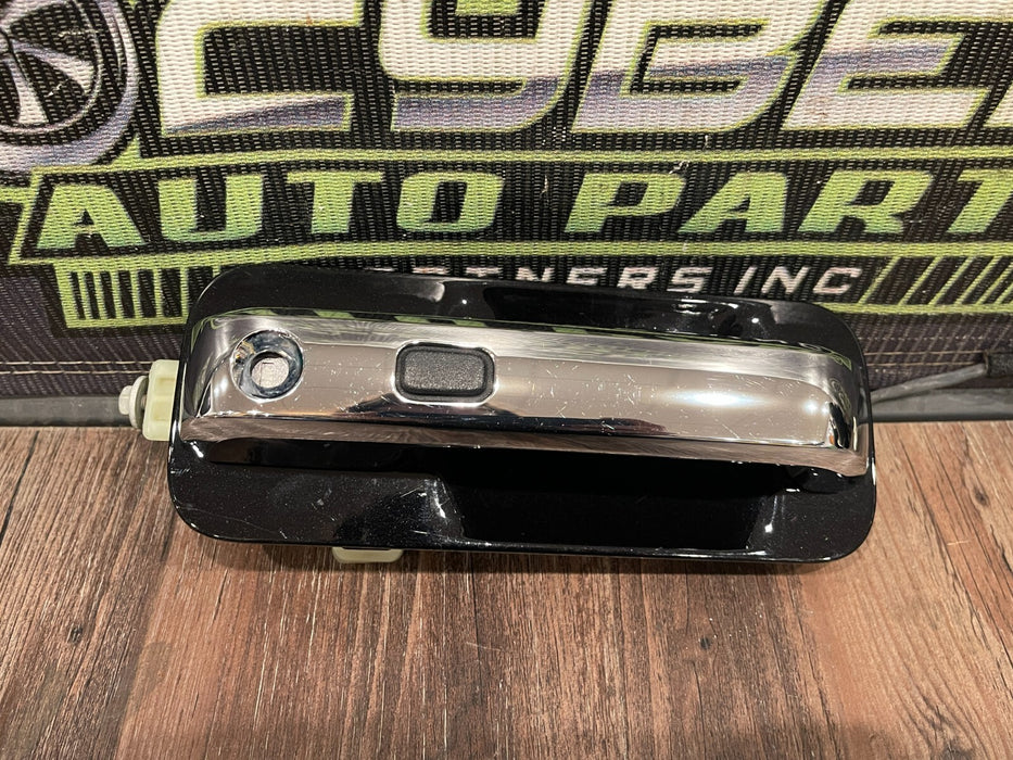 2017-2019 FORD F250 F350 F450 FRONT DRIVER LEFT DOOR HANDLE OEM BLACK PEARL G1